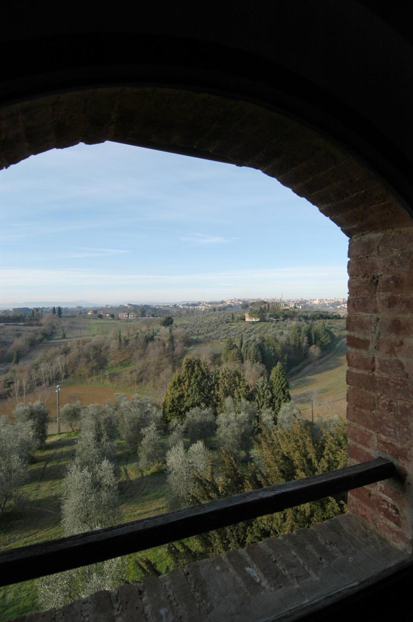 Castello Delle Quattro Torra Bed & Breakfast Val di Pugna Luaran gambar