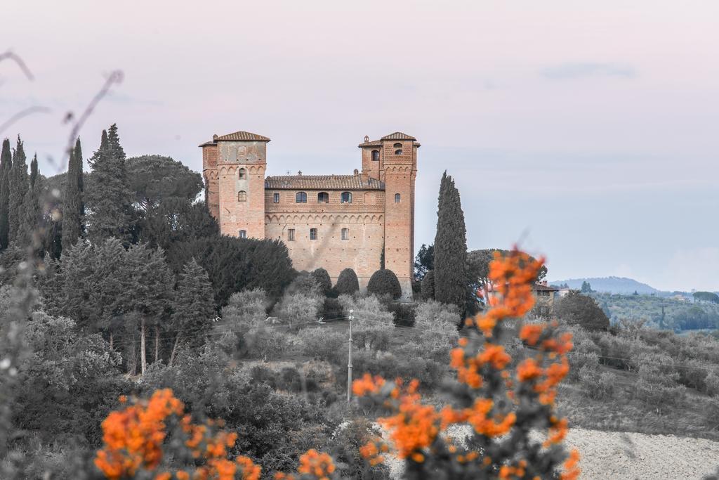 Castello Delle Quattro Torra Bed & Breakfast Val di Pugna Luaran gambar